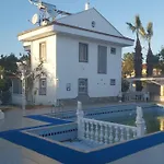 Ξενοδοχείο με διαμερίσματα Kelebek Apart Φετιγιέ